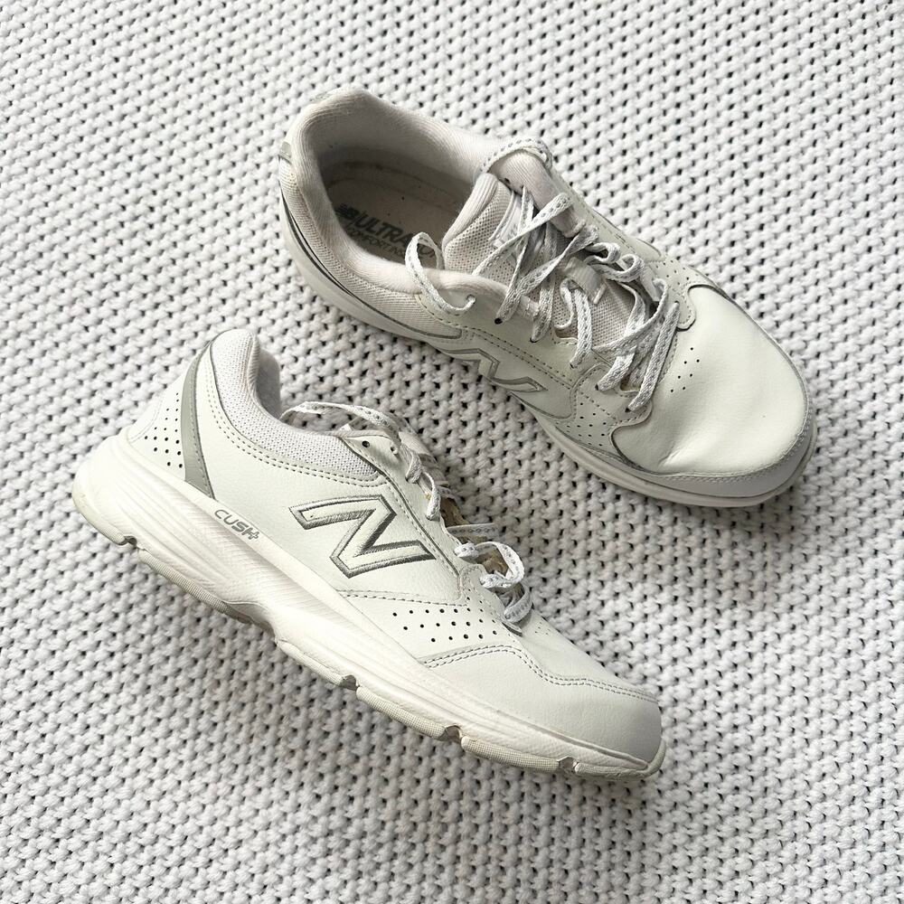 New Balance 411 Comfort Ride WA411LW1 White Walking Shoes Sneakers 7.5D Wide Wmn